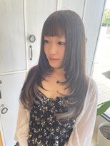 クララ トヨハシ(CLALA Toyohashi)&nbsp;グレージュ　レイヤースタイル