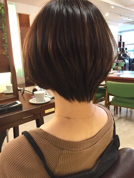 キアラ(Kchiara) シルエットショート