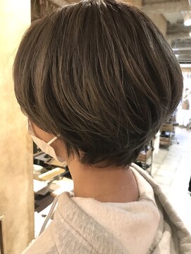 ユニーク(UniQ) 【UniQ・小笹】アッシュグレー+ハイライトカラー+トリートメント