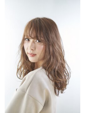 ノアパルフェ 銀座(noah parfait) ☆センターパートで大人ゆるふわロング☆