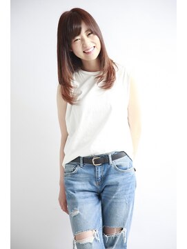 ルルアンドロロ(Lulu&Lolo) ミディアムストレートスタイル