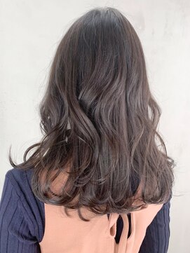 アルバム 銀座(ALBUM GINZA) ブルージュロング_毛先パーマことりベージュ_ba263422