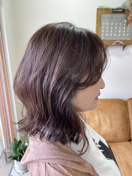 エルフゥ(Elle fou) 透明感パープル　ゆる巻き