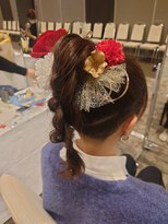 ビスポーク(BESPOKE)&nbsp;大人気20代30代◎ナチュラルベージュカラー玉ねぎヘアアレンジ