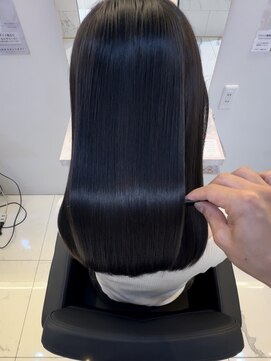 リーホリエ(Lee Horie) 美髪になる縮毛矯正
