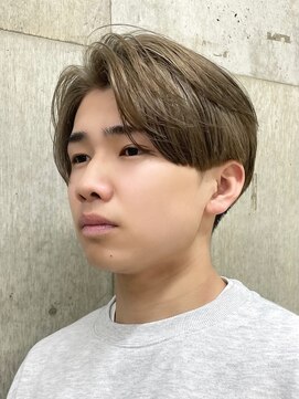 サンクプロジェクト(cinq PROJECT) ミルクティーベージュダブルカラー韓国風メンズセンターパート