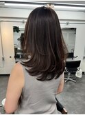 ナチュラルシークレットハイライト大人レイヤーカット