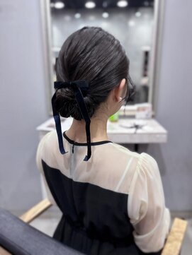 レイドバック(LAID BACK) 大人可愛いアップヘア
