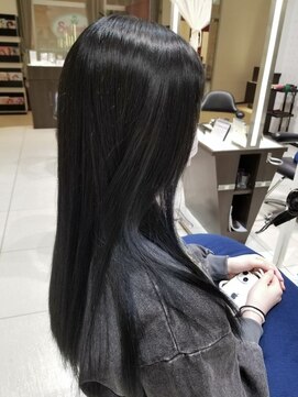 ミック ヘアアンドメイクアップ 高田店(miq Hair&Make up) ブルーブラック/イルミナカラー/艶髪/透明感カラー/ロングヘア