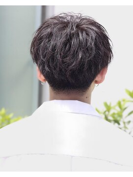 リップス 千葉annex(LIPPS) 緩ツイストスパイラル×刈り上げマッシュ