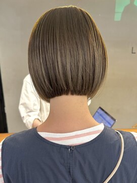 ローレン(LOREN) 黒髪/ボブルフ/ネビージュ/小顔/ワンレン/栄/髪質改善/前髪