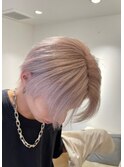 14206ホワイトブロンド金髪フェザーショート刈り上げショート