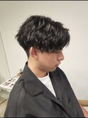 刈り上げセンターパートツイストスパイラルパーマ