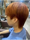 インパクト◎鮮やかオレンジで攻める個性派ショート/ブリーチ