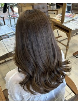 フォルテ 藤枝エピ店 オリーブベージュ