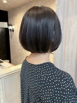 キャアリー(Caary)&nbsp;福山人気10代20代30代内巻きボブショートボブオリーブグレージュ