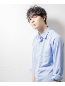 メンズデザインバイラフ 八乙女(Men's desgin by Rough) MEN’S HAIR/サーフカール/刈り上げセンターパート/八乙女