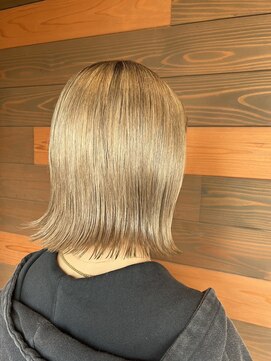 グレネイド 広畑店 (grenade) blonde beige