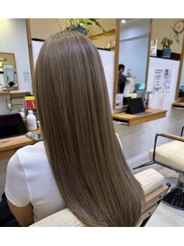 ジャドール(J'ADORE)の写真/ご年齢や季節による髪や頭皮のお悩みに寄り添い、いつまでも美しい理想のスタイルを実現いたします♪