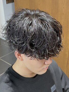 ルアン 大分駅店(ruen) 大分メンズカットマッシュシャドウパーマ波巻きパーマ眉毛
