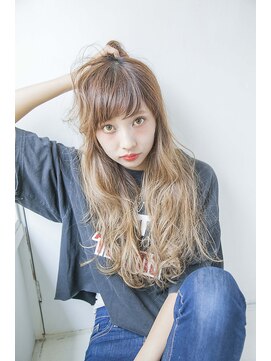 クロエ 梅田(Cloe) 『cloe umeda』×『外国人風グラデーションルーズウェーブ』