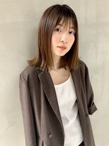 ミィ 表参道(mee.)&nbsp;【mee.】ブチ　自然な外はねミディアム