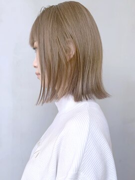 アイティー バイ アルバム 中野店(IT by ALBUM) ブロンドベージュ_オリーブカラーハイライトカラー_ba308572