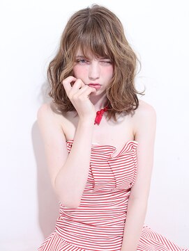 ラックスビーシュルー 亀有店(LUXBE Shuroo) 外国人風☆モテカワ小顔ミディ【LUXBE Shuroo 亀有店】