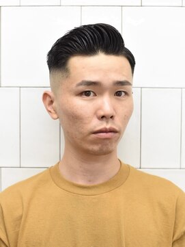 メリケンバーバーショップ コウベ(MERICAN BARBERSHOP KOBE) スキンフェードビジネスサイドパート73