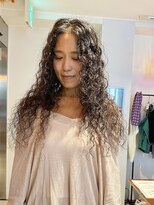 ドーター(daughter)&nbsp;【daughter mami】ファンキーロングスパイラルパーマ