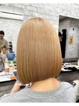 〈ボブやショートの収まり良くなります〉〈髪質改善ショート髪質改善ショートインナーカラーショートボブ〉