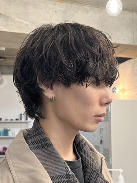 バイフィフス 原宿/表参道(by fifth) 原宿ゆるめシャドウパーマメンズマッシュウルフカット10代20代