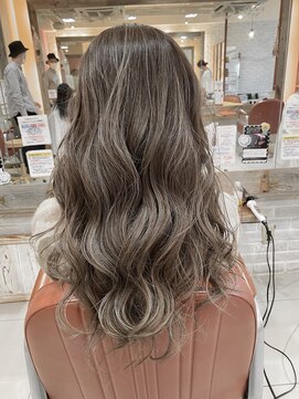 ネオリーブサイン 大森店(Neolive sign) ハイライトカラー　透明感◎ミルクティーグレージュ　【大森】