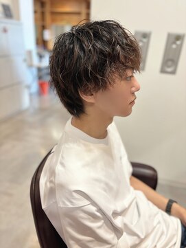 アドラーブル 駅南店(adorable) センターパートソフトツイストパーマメッシュマッシュウルフ