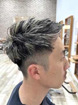 メンズハイライトカラー メッシュ ホワイトメッシュ ブリーチ1回