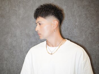 ベース(BASE)の写真/「大人カジュアル」が得意なメンズサロンをお探しの方へ。通いやすい価格で、一流の技術をご提供します。