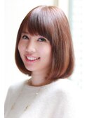 オンオフで使い分け。オフィススタイル、クールボブ