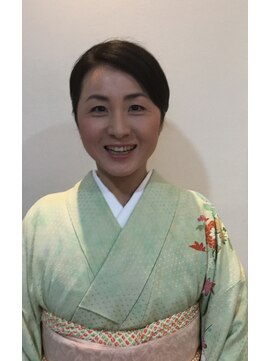 キーポイント(K Point) 夜会巻き