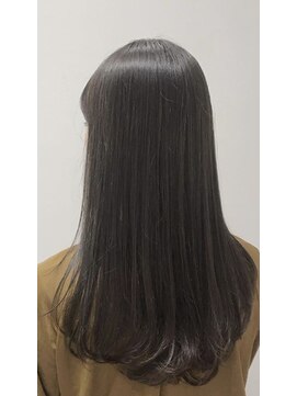 アミル(AMIL) ロングストレート