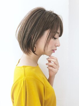 トゥーナ 表参道(tona) 【to/na】宮崎えりな　大人かわいい小顔ひし形ショートボブ