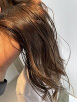 エイトデイズ 三宮駅前店(EIGHT days)&nbsp;ベージュ