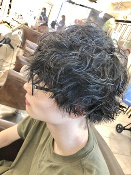 テトラ バイ ネオリーブ 横浜西口店(tetra by neolive) 横浜★マッシュのツイストスパイラルパーマ