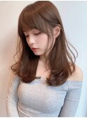 韓国風顔周りレイヤーカットサイドバングロング艶感