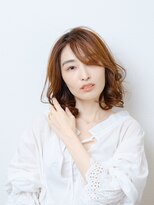 ウミネコ美容室 センター南店(Umineko美容室) ミディアムウェーブ
