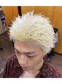 ホワイトスパイキーショート