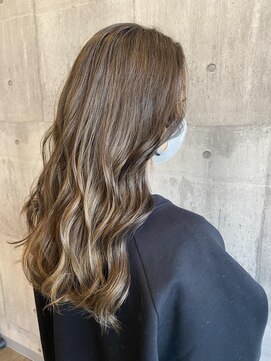 アーチ(ARCH) ダブルカラーハイトーンベージュ〈ARCH CHIAKI〉