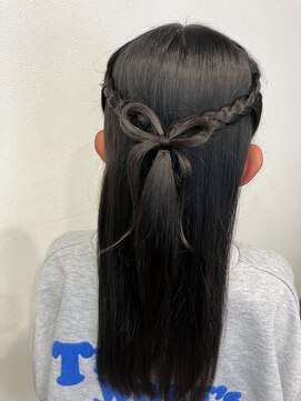 イング(ING) 編み込み＆リボンアレンジ