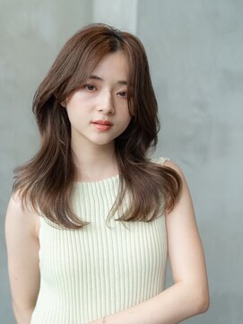 ハバナ 新宿(HAVANA) 韓国風レイヤーカットブリーチなし透明感カラー髪質改善カラー