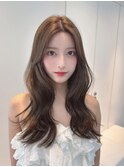 大人可愛い　前髪なしかきあげ韓国ヘア顔まわりレイヤー銀座