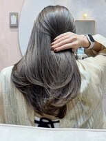 ガーデンヨコハマ(GARDEN YOKOHAMA) オリーブグレー/アッシュグレー/くびれ/ワンカール/ミディアム